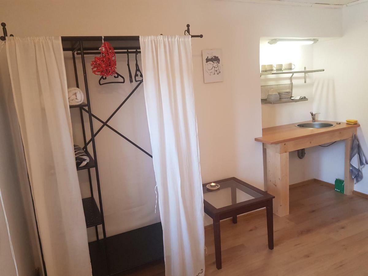 Hrncirna Apartment Klenovice  ภายนอก รูปภาพ