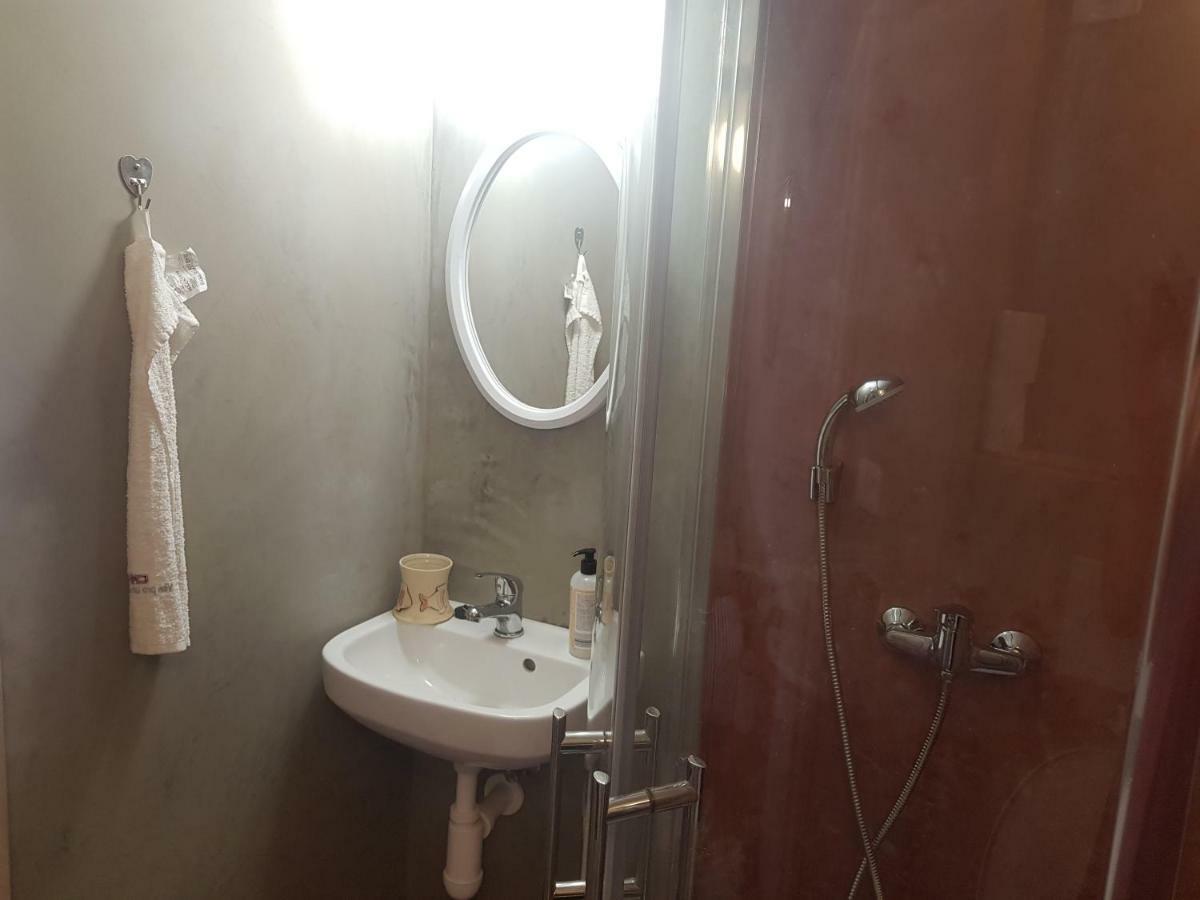 Hrncirna Apartment Klenovice  ภายนอก รูปภาพ