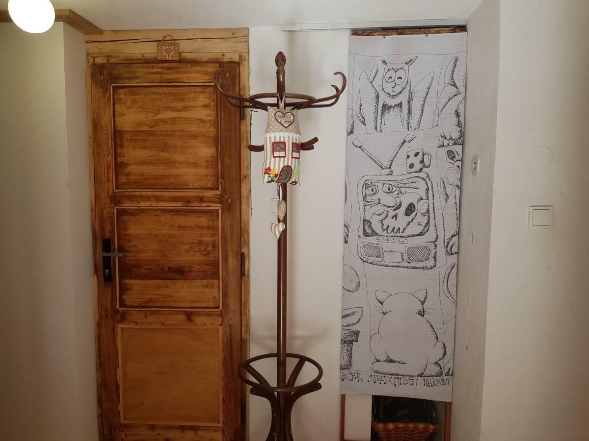 Hrncirna Apartment Klenovice  ภายนอก รูปภาพ