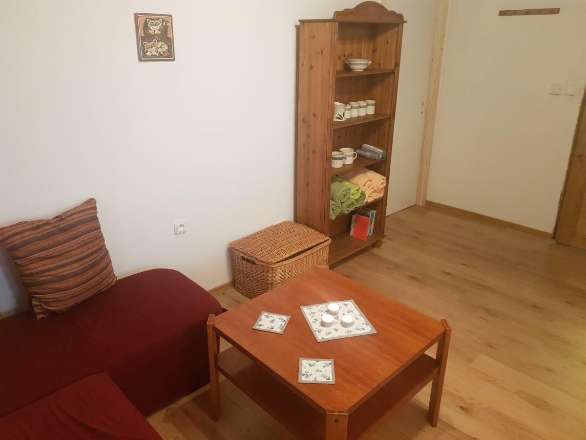 Hrncirna Apartment Klenovice  ภายนอก รูปภาพ